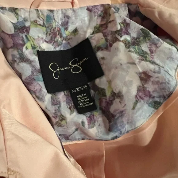 Jessica Simpson light jacket that is the cutest! - Picture 5 of 6